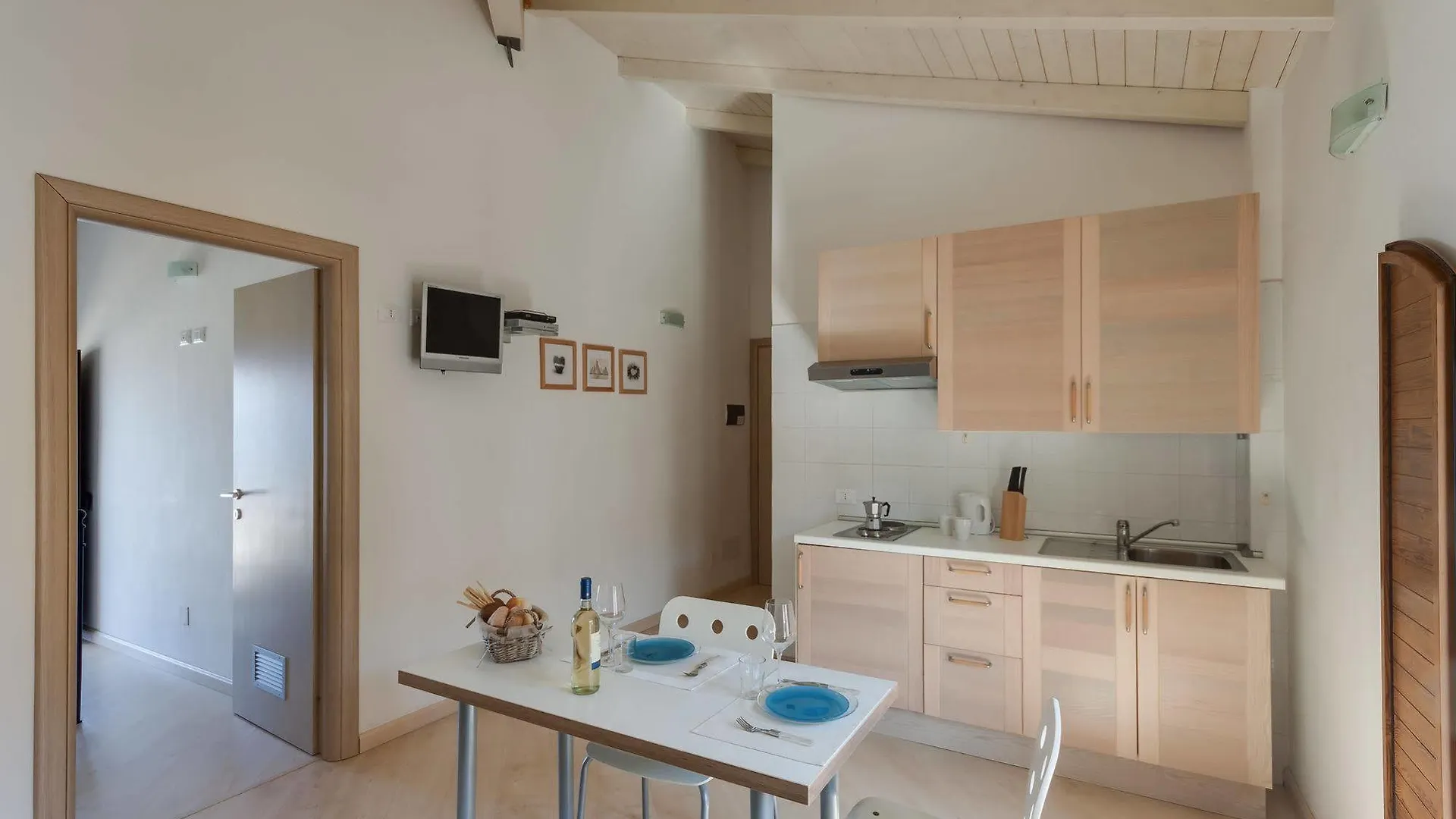 La Vecchia Scuola Apartamento Cavo 0*,  Itália