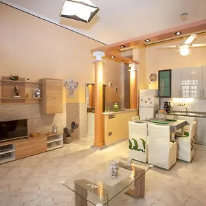 casa-rosamaria.sicilyhotelsitaly.net/